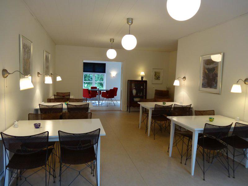 263D4D7A8401E60DADB98A68266B4921