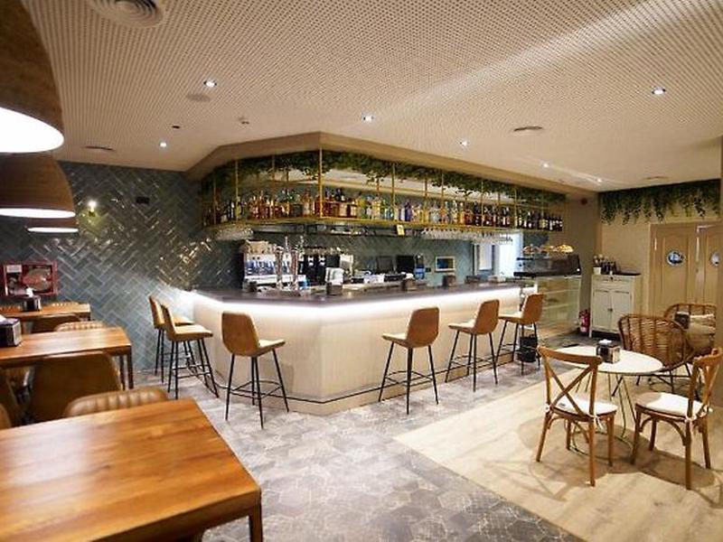 09490F5F9641E07E4E982324C1E39FF0