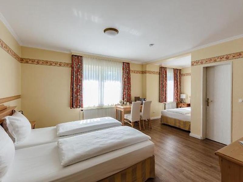 78AE112EEE78DE91605D8B5F177621E4