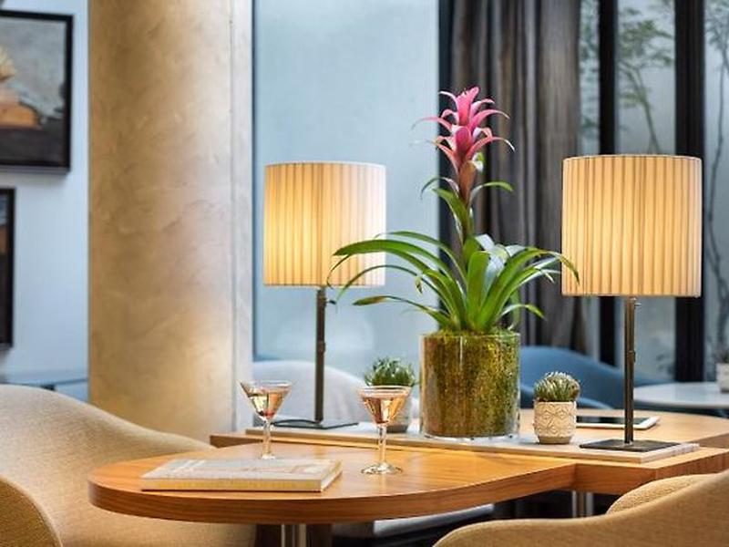 82EE98970BAED1E21B53E09583D1CD52