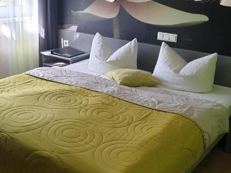 96A04C3F6B1BD175628AD6007F9D9039