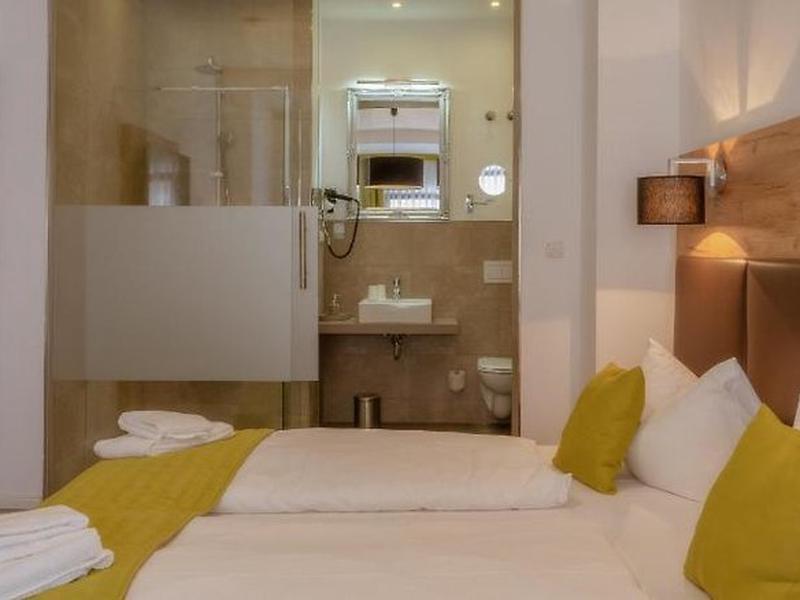 5641BFD7AAFC6EB27C22A399E49EB2C7