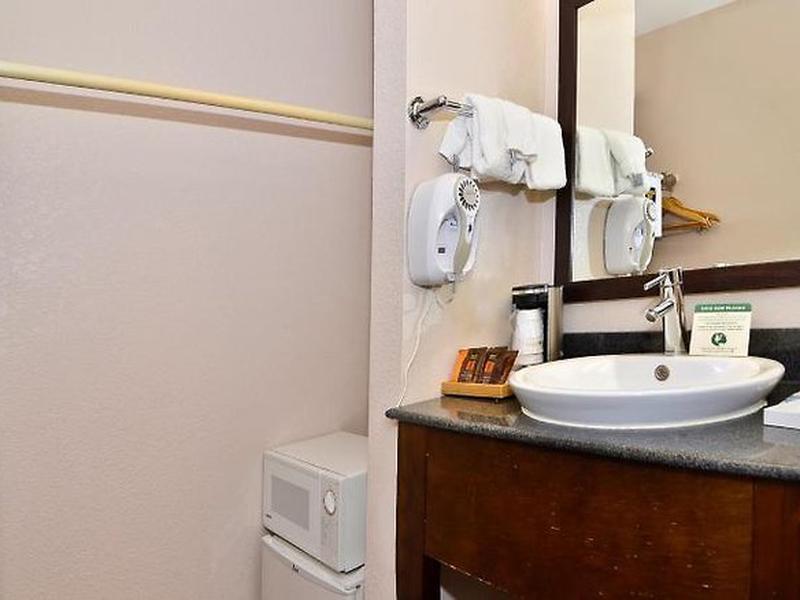 CB692C7EE7F75E17FC162D50DBA60131