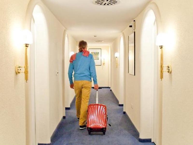 55E01A12D6C12068BDE7BFC5011EEC62