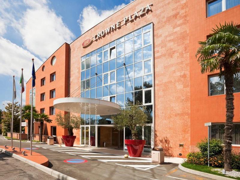 9BDFEBAA867C4059DBE6B8B081AAA8C0