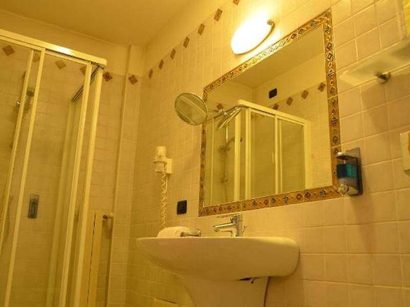 8DBC4334AC310902D59D771D82974602