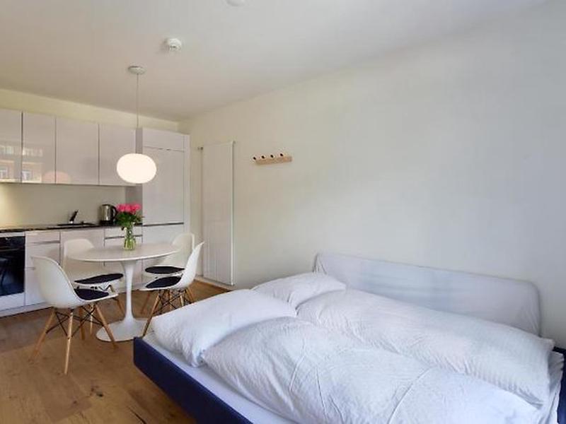 E6008F1DF9DC7444A01CB8084200CC26