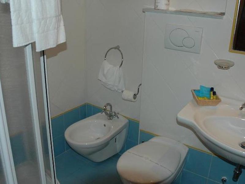 BF30BC2B780B69937A201E3CA31208E4