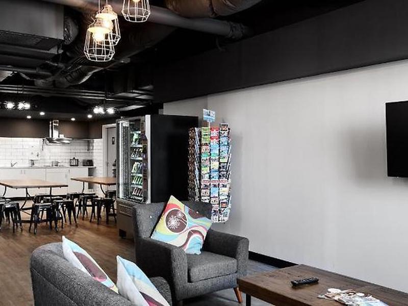 231FA0484CF451BDDC3F964FA4DCDC03