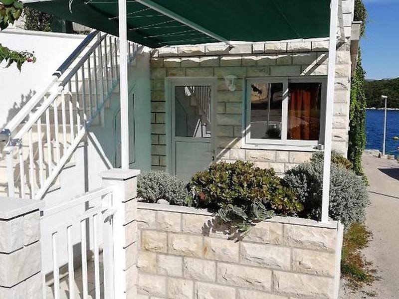 4CD1BF0A541E0F0BA6C3CE09DD73C865