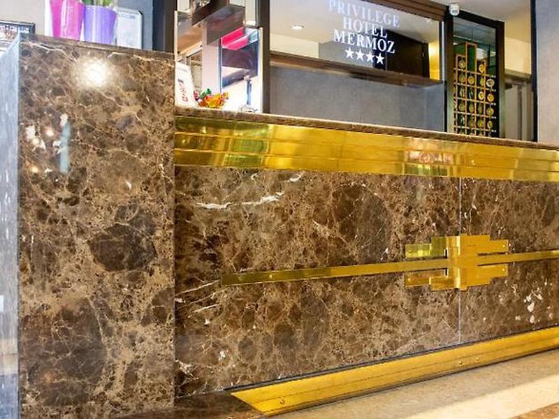 51EDCC1E7708B434062090392E24CCDD