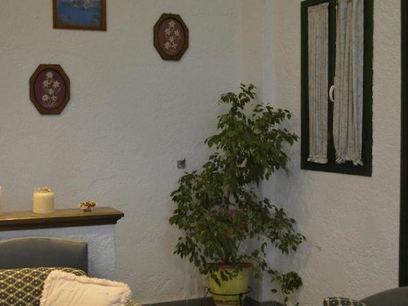 44127C290EE2A31593F3F668520FD516