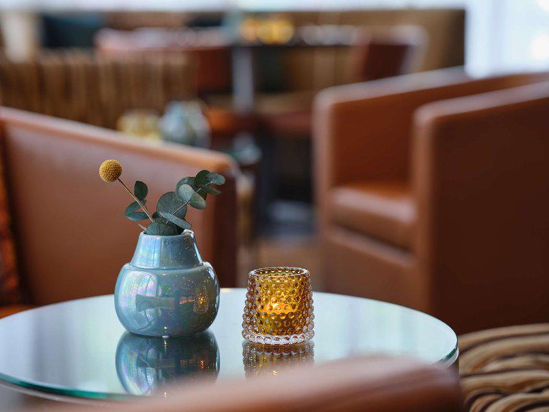 E349BD1038625E0BA86C7B26BB8B39FE