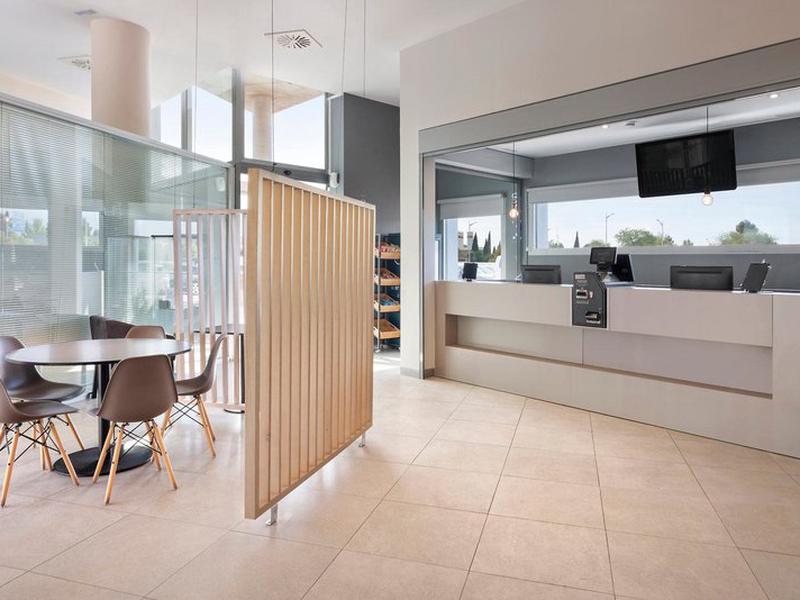 92E2A10C2AD3C5162BE08032E6D4C530