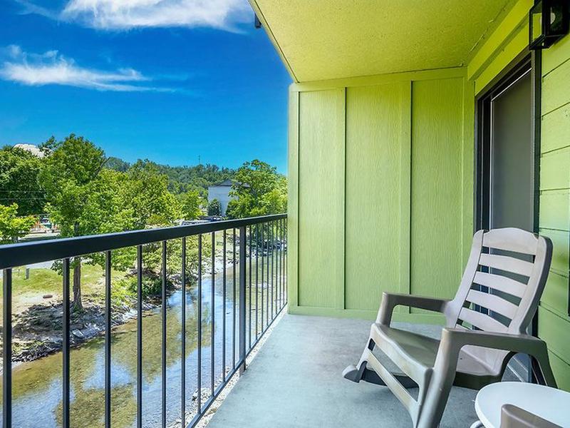 1B7C0A3FAE6FD58B888BCD70E02362E2