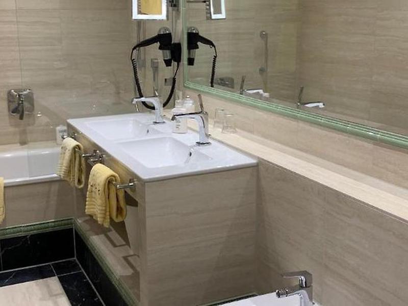 03070DF8C6B718BA23E5A8739383D667