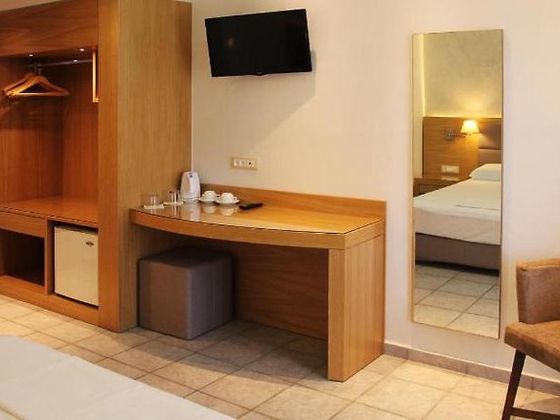 EBEC28519BC00072252C0BA5049AE382