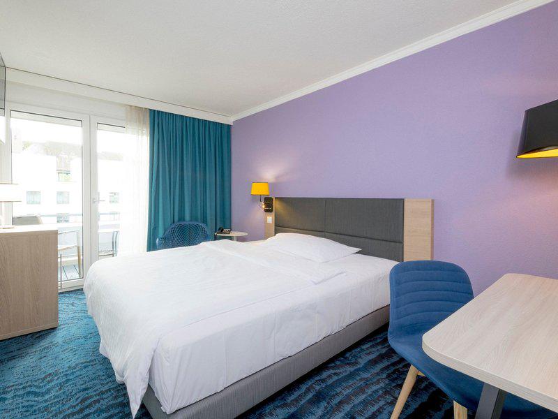 D37E9C2CAA78A27F4F9A993349400D04