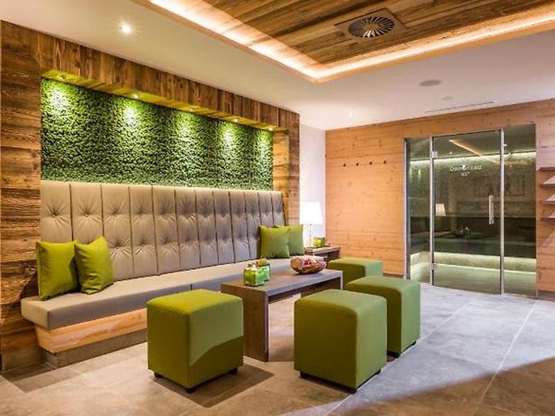 105F6FFE132E95B0C930CA713E0E438D