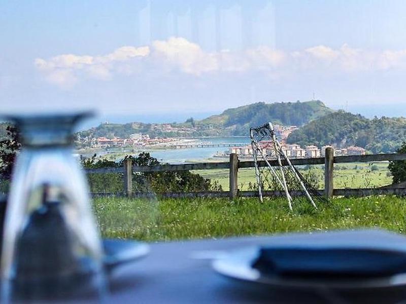 039E1B195752C144DD888A387BA07037