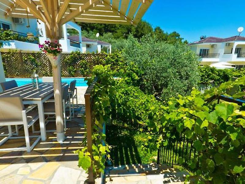 A330EC33B940D8BAC945E4CB196F9CB6