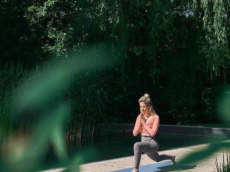 6392C49F79D1492223A0D710BA102ADB