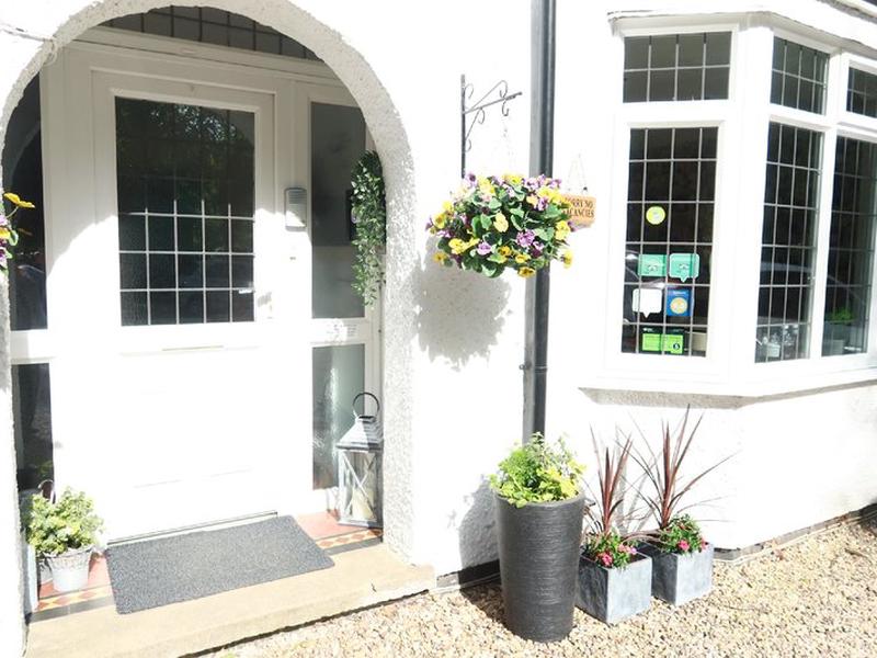 6DCE45927F8154CA8DBA4E36A3DE0195