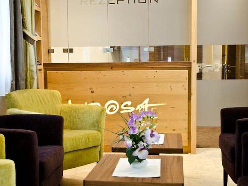 43D50AD0AEF499890BB1D54E3883CD2A