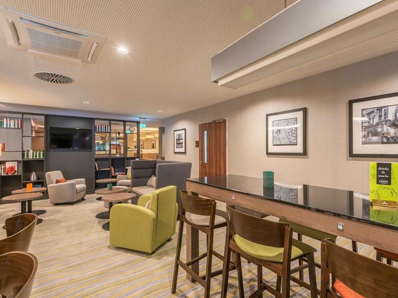 9E9374AF4AFD4116277C76BAEFB254CF