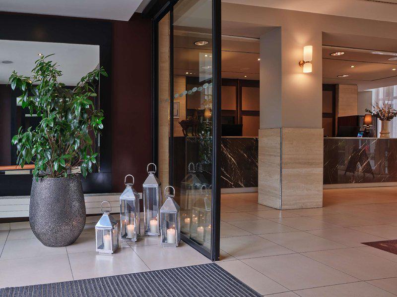 6EE921C87AE3DE97DF19541926037834