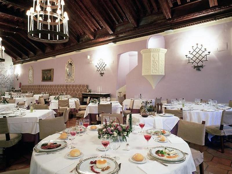 F59A920A2BCDD842A28ADD28806F7BDD