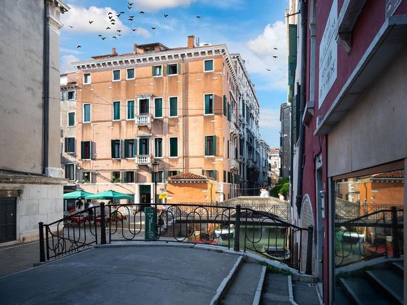 0F2EE20E0A15A3491C60992AF250F8A9