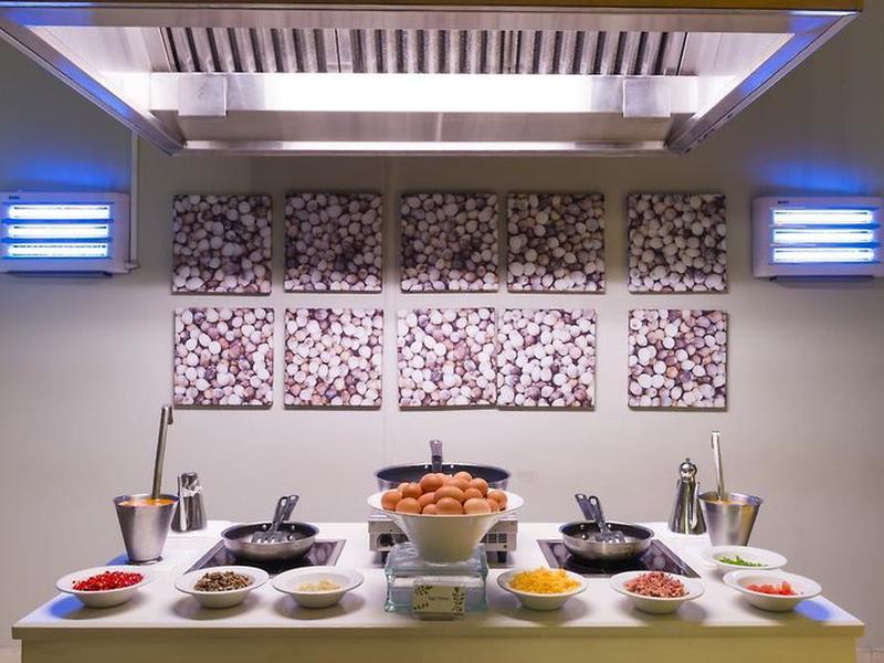 174F9DFF7837A68BBBEB6367EF9A6D2F