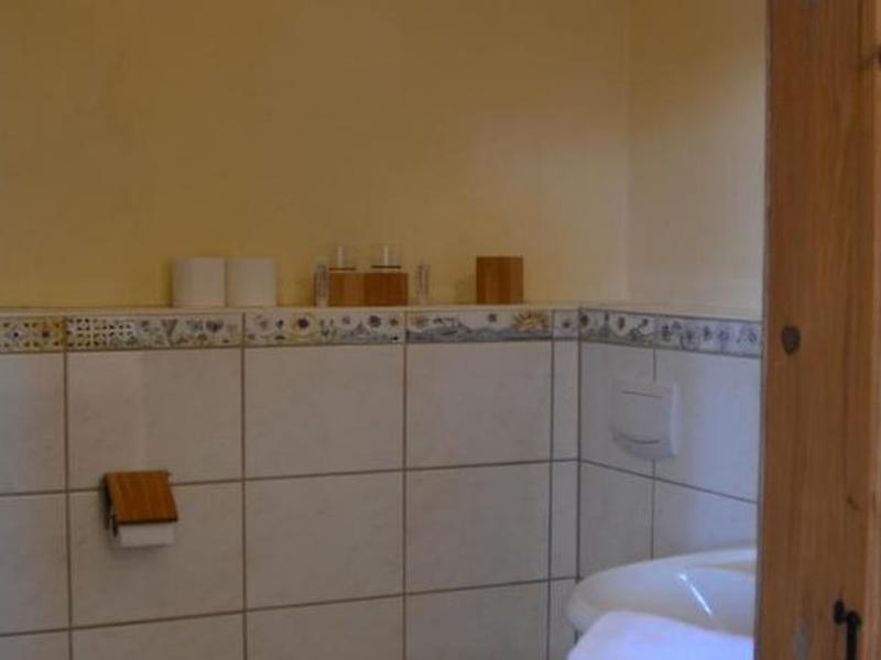 A8C8FF4DA913CD3E2583E69A0ABC96E8