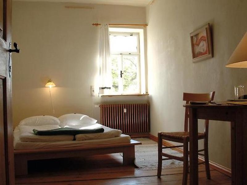 27DCFF686CA82C21B1EA38B226D0D87A