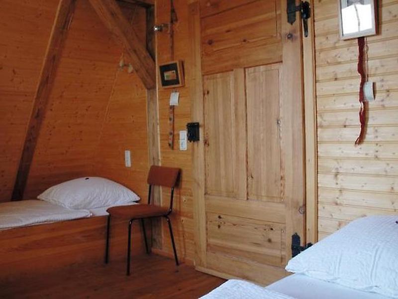 DE2214519E26EF9A093364DEC9D74055