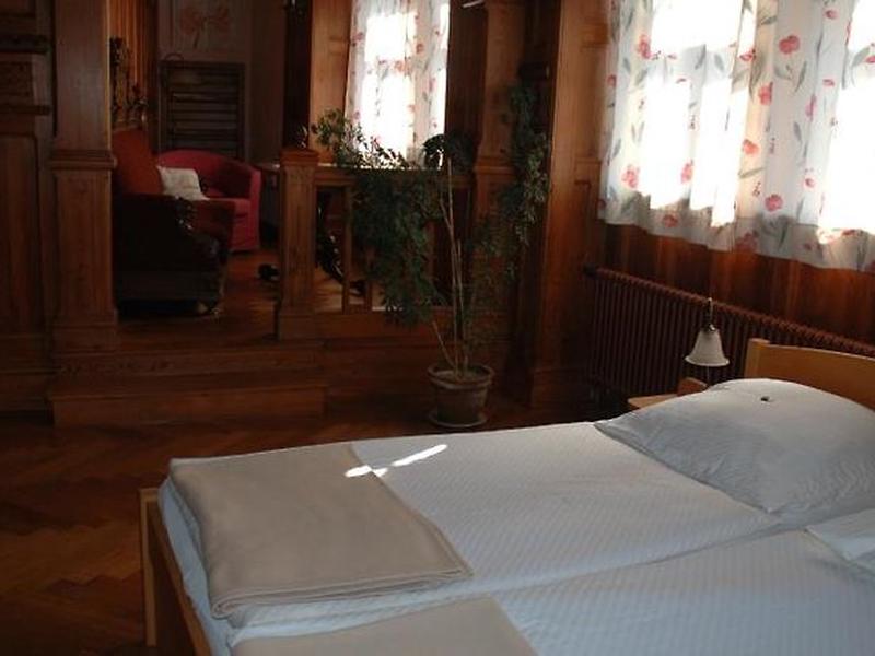 72D8F843988F000EB1669A89A2BDF16F