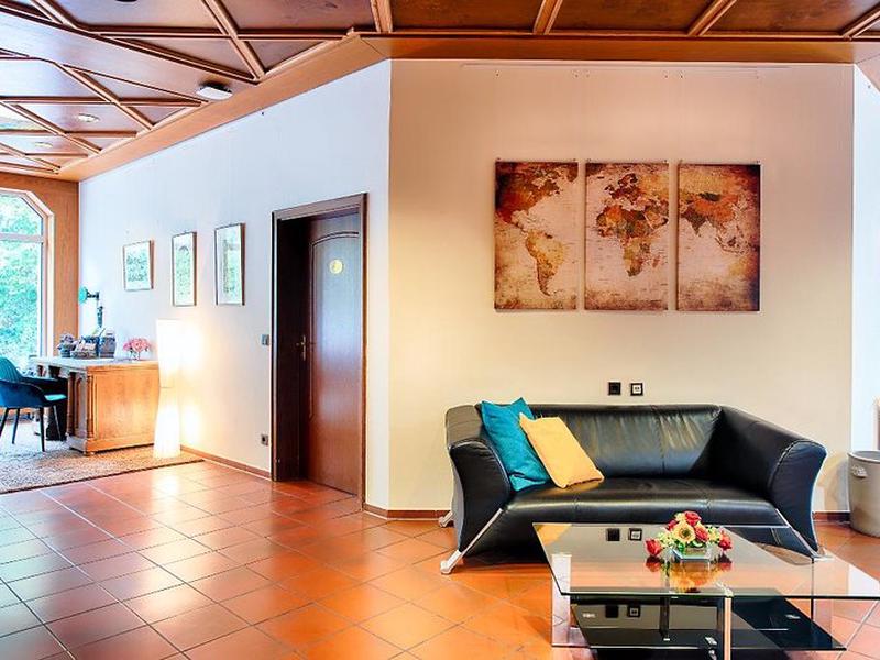 3C2E2ED8D30680EA1AB29A6EE2FB44B7