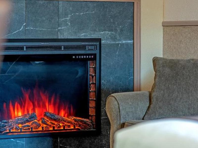 8F87F48563DF86EDE95911339E4287CB