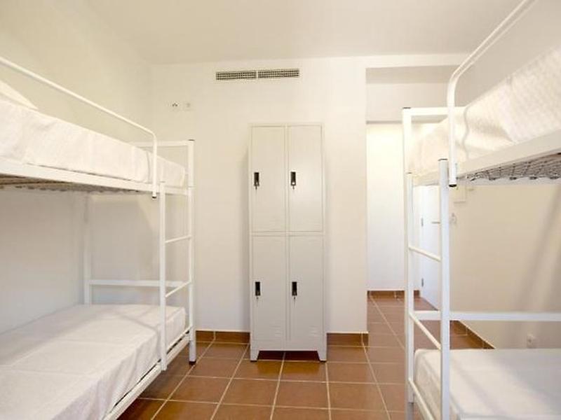 DDA9D69BAE1ABDDE93A34418C079A085