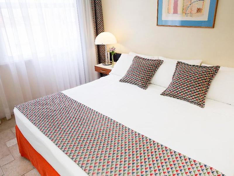 F029C22405CED3A5908BB6FD1BC6E3B1