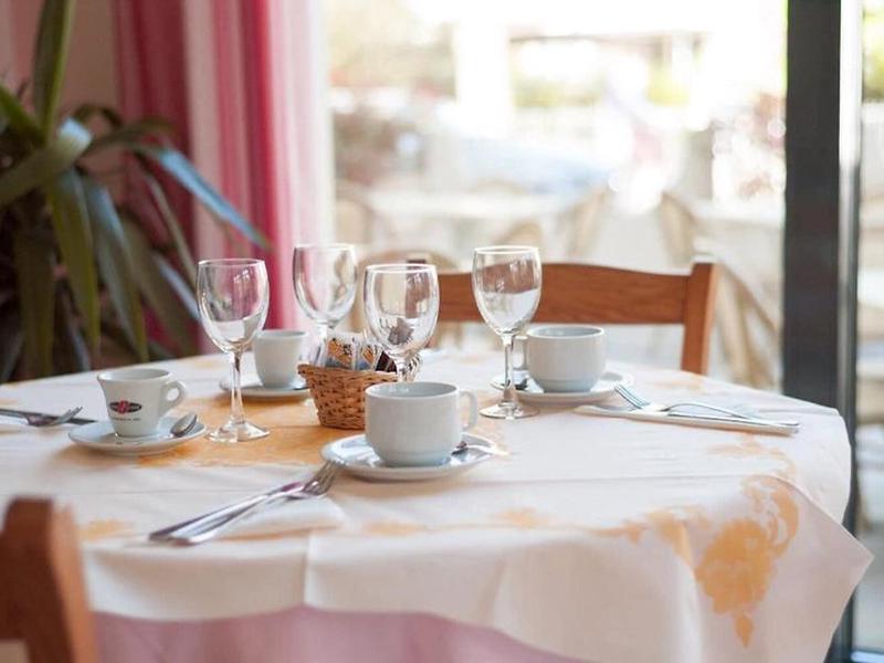 74FEC53B6777BE9A306FD5804676890A