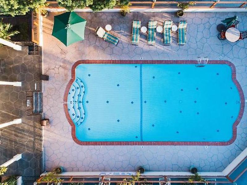 B35A9211B5DB72DF133A67A654796D17