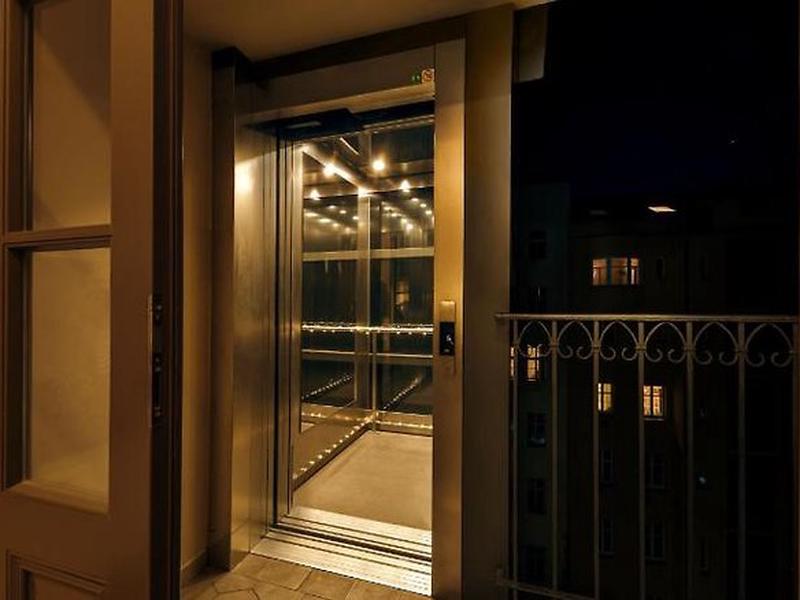 CA85DAEAD93B9EEDF2493A04E4246040