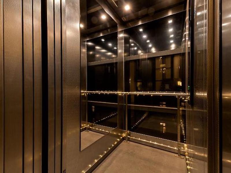 0011397251CCFADF2852C68360232B94