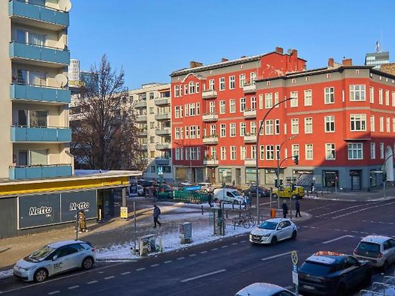 4F99273B55B1D286A7E57F16323D6D93