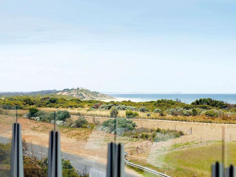 94814532C157CF987A45DA2B01E356BC