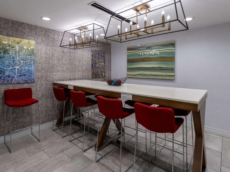 F0AE21F927DEE8F0DA3DDC4D5F134F8B