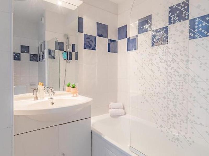 BF8DEF8B54A78E0C020E1450AEEAC0CF