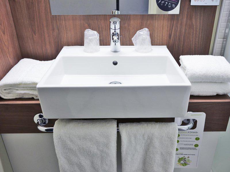 2AA3220BE0AFC6FB53E20A7D569A60F6